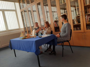 Roman "Duž oštrog noža leti ptica" promovisan u Istočnom Sarajevu