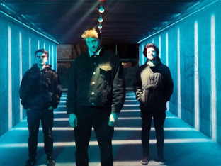 Bend "Svemirko" najavljuje album (VIDEO)