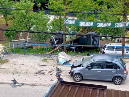 Аутомобилом се забио у кућу у Шипову