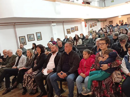 "Čučkova knjiga" Igoru Kalajdžiji