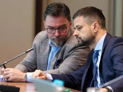 Dom naroda danas o smjeni Košarca i Amidžića