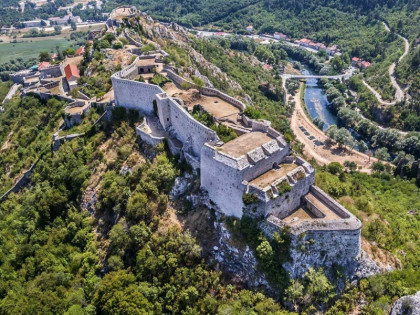 Pad izlaznosti i napeta utakmica za gradonačelnika Knina