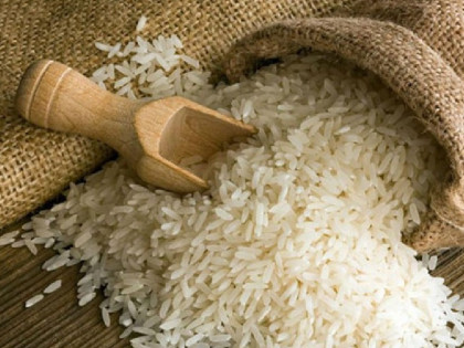 Министар због риже остао без функције