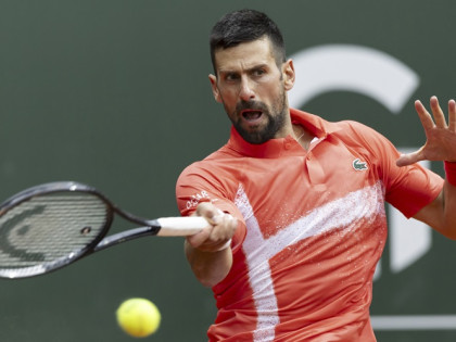 Nole igra za stotu titulu!
