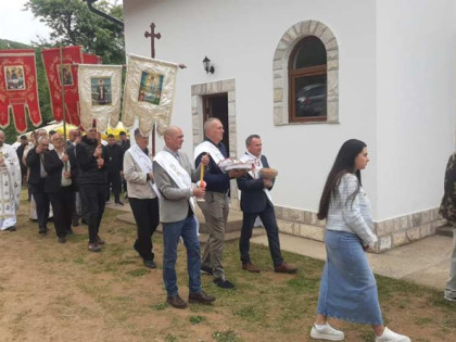 Svjedok obnove života: Krsna slava u stradalnoj Jošanici