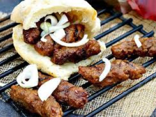 Poskupjeli ćevapi na Baščaršiji