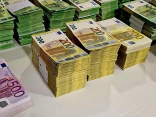 Po milijardu za sve  - odakle Njemačkoj toliki novac?