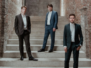 "Kugoni trio" u Banjaluci: Muzičko putovanje kroz lica noći