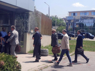 Odgođena sjednica, odbrana traži izuzeća