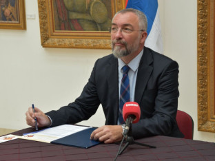 Pavlović: Šmit je trebao znati da je Sarajevo centar "Muslimanske braće"