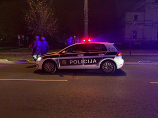 Kćerka osumnjičena da je nožem ubila majku