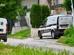 Zatražen pritvor za osumnjičenu za ubistvo majke