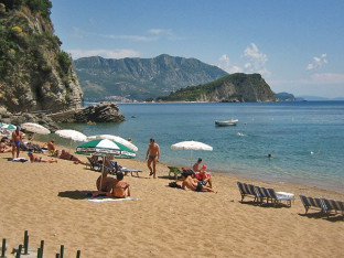 Ljekar iz Srbije spasio život dječaku na plaži u Grčkoj