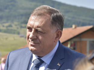 Предсједник Српске стигао на обиљежавање 33 године од пробоја Коридора