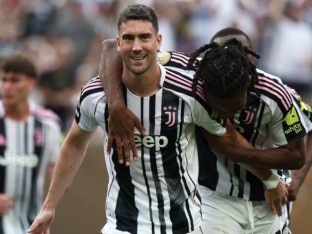 Flamengo zagrizao za Vlahovića