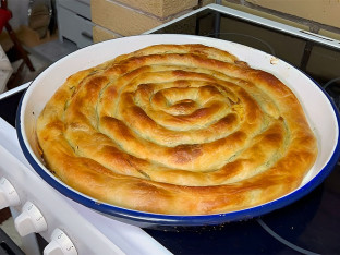 Odličan recept za sočnu pitu, tajna je u jednom sastojku