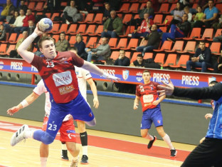 Promjene u Tatranu, Malivojević slobodan