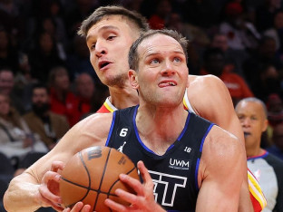 Bojan Bogdanović završio igračku karijeru
