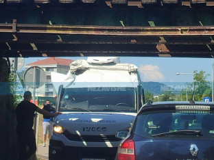 Kombi ponovo udario u nadvožnjak u Banjaluci