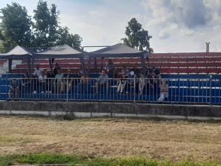 Gradska skupština na stadionu "Proletera" bez Miličevića i SNSD-a
