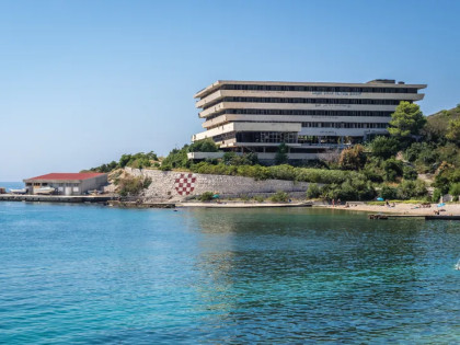 Brišu se tragovi Jugoslavije u Kuparima