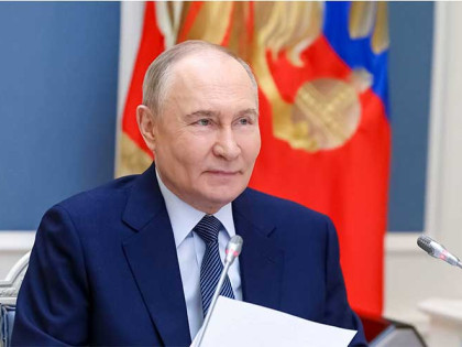 Путин: Поштујемо Трампову жељу да обнови односе