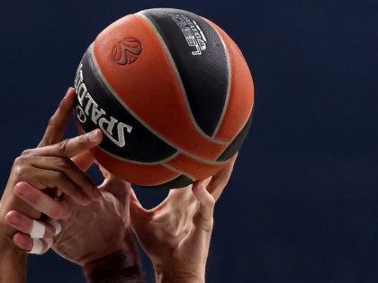 U Evroligi od naredne sezone 20 klubova, Zvezda i Partizan dobili trogodišnje licence