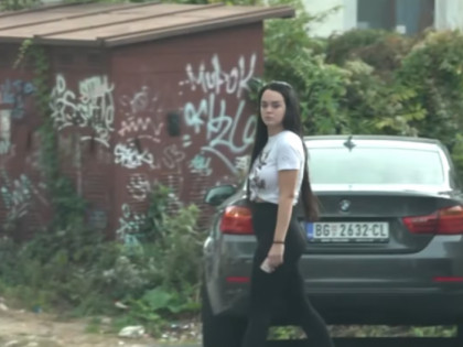 Pjevačica tvrdi da od bakšiša može da kupi automobil