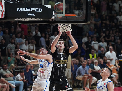 Partizan deklasirao Spartak u prvom meču finala Superlige Srbije