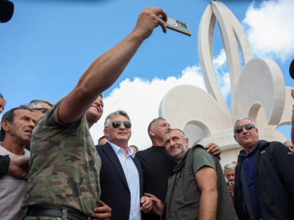 Oдбачена кривична пријава против Комшића за говор мржње