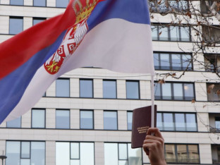Na slobodi studenti koji se terete za rušenje ustavnog porekta