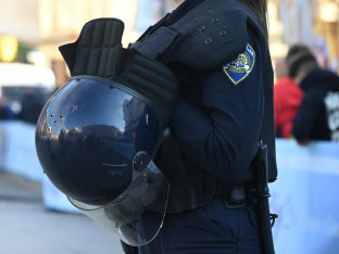 Marokanac napao policajku!
