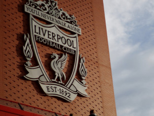 Holanđanin mijenja Holanđanina u Liverpulu