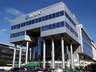 Novi direktor IRB-a krenuo u reviziju, produžio radno vrijeme rukovodiocima