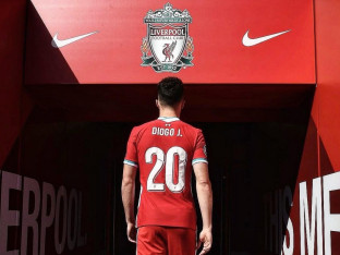 Liverpul povlači dres sa brojem "20" u čast Žote!