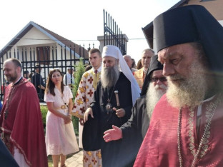 Patrijarh Porfirije stigao u Bratunac: Danas služi liturgiju i pomen stradalim Srbima