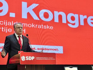 Nikšić na čelu SDP-a do 2027. godine