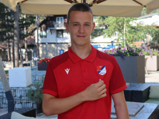 Šešlak produžio vjernost Slogi