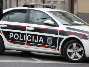 Muškarac ranjen kod Druge gimnazije u Sarajevu?