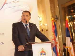 Dodik čestitao Stankoviću i zahvalio Mišićevoj