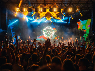 "Tuborg garden fest" - Ljetna bašta kao utočište mladosti i umjetnosti