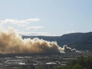 Veliki požar u Mostaru, gori firma (VIDEO)