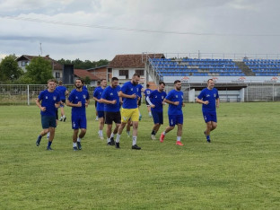Omarska dovela tri pojačanja