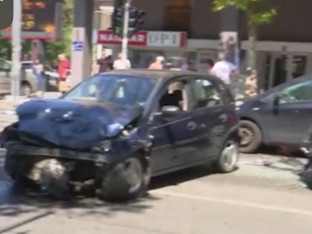 Ukrao vozilo pa izazvao nesreću, teško povrijeđene dvije djevojčice