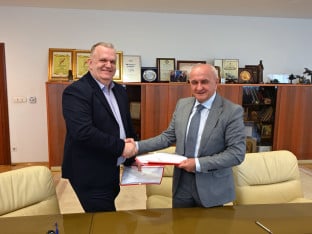 Potpisan Ugovor o koncesiji za izgradnju i korištenje solarne elektrane „Javor“