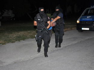 Velika policijska akcija u Bileći, zaplijenjeno 33,5 kilograma droge! (FOTO)