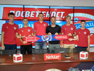 Borac predstavio kvintet novih profesionalaca