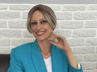 Помозимо Алми да добије терапију