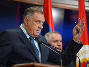 Dodik o Šmitovim odlukama: Ovo je organizovana pljačka, tužićemo BiH