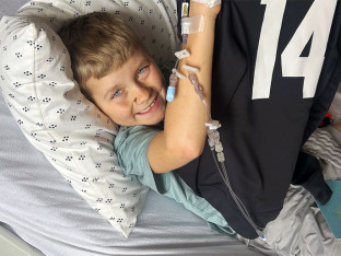 Dječak preživio nakon što mu se strijela zabila u mozak
